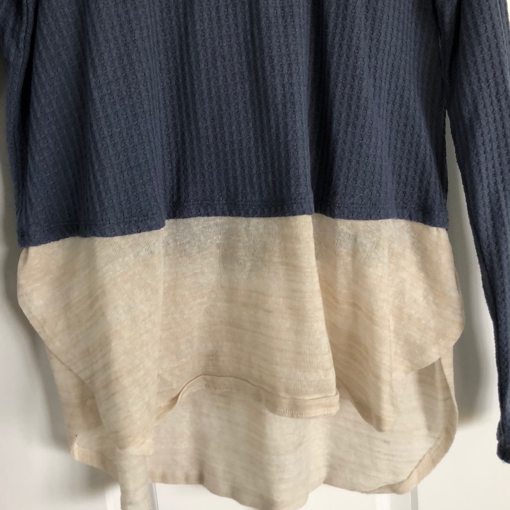 Sweater! - Picture 2 of 2